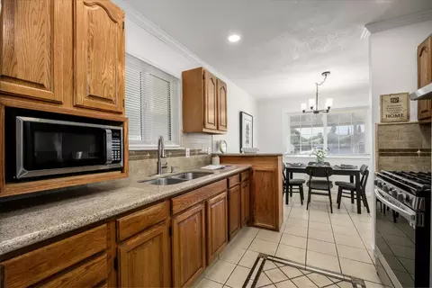Kitchen - 1109 Mcarthur Ave, Winters, CA 95694 photo 3 of 3