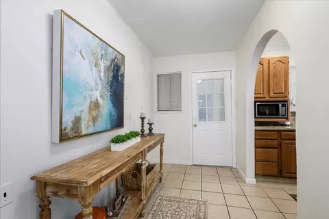 Entry Way - 1109 Mcarthur Ave, Winters, CA 95694 photo 2 of 2