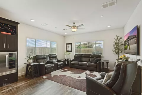 Living - 936 Hogan Rd, Galt, CA 95632 photo 2 of 3