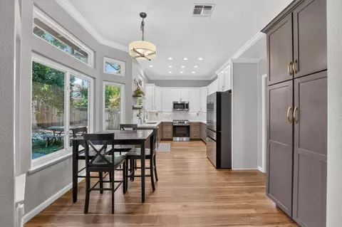 Kitchen - 3032 Valasstrada Ct, Carmichael, CA 95608 photo 4 of 5