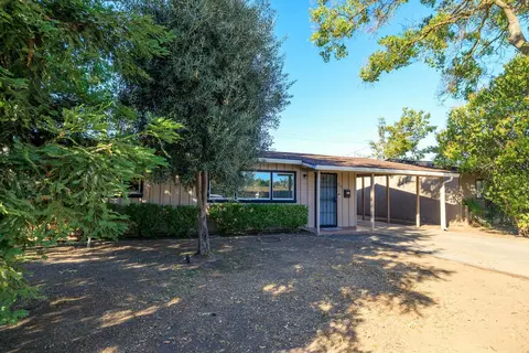 Exterior - 917 Whittier, Modesto, CA 95350 photo 3 of 16