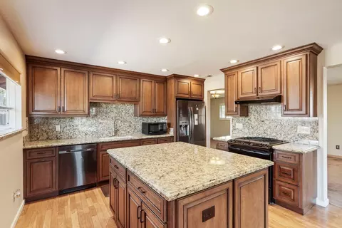Kitchen - 12123 Weigum Rd, Lodi, CA 95240 photo 1 of 2