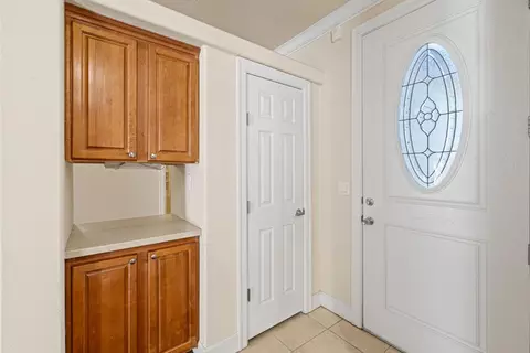 Entry Way - 2894 Winesap Cir, Placerville, CA 95667 photo 3 of 6