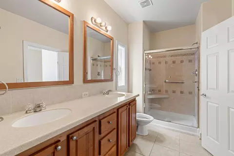 Bath - 2894 Winesap Cir, Placerville, CA 95667 photo 3 of 3
