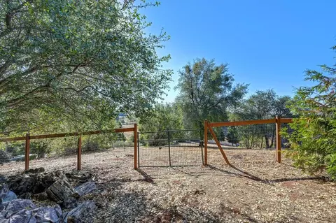Exterior - 2579 Otter Trl, Cool, CA 95614 photo 14 of 19