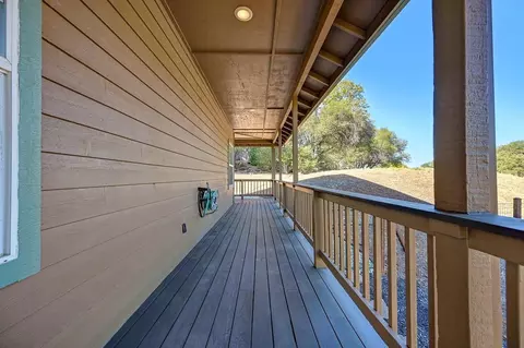 Exterior - 2579 Otter Trl, Cool, CA 95614 photo 9 of 19
