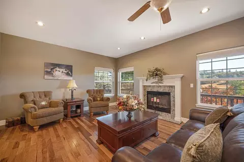 Living - 2579 Otter Trl, Cool, CA 95614 photo 3 of 6