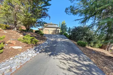 Exterior - 2579 Otter Trl, Cool, CA 95614 photo 2 of 19