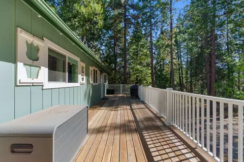 Exterior - 2828 Quartz Dr, Arnold, CA 95223 photo 2 of 10