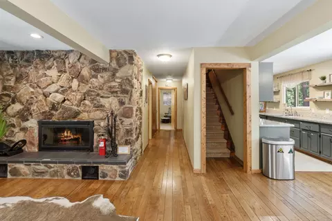Entry Way - 2828 Quartz Dr, Arnold, CA 95223 photo 1 of 5