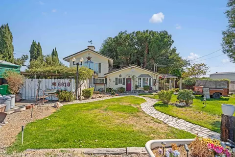 Exterior - 6910 E Lathrop Rd, Manteca, CA 95336 photo 2 of 33