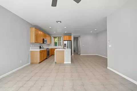Living - 2640 Ancestry St, Manteca, CA 95337 photo 7 of 7