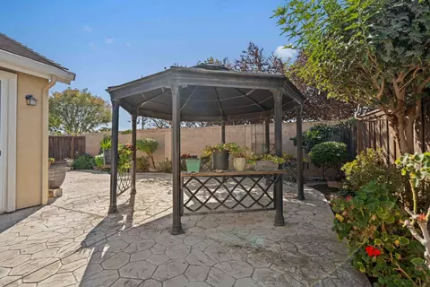 Exterior - 2640 Ancestry St, Manteca, CA 95337 photo 5 of 7