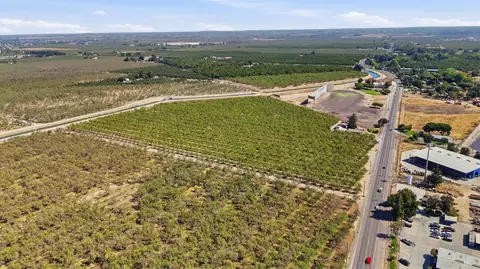 View/Area - 24895 E River Rd, Escalon, CA 95320 photo 13 of 19