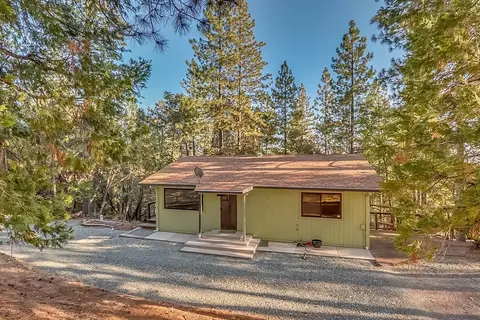 25101 Bear Hill Rd, Volcano, CA 95689