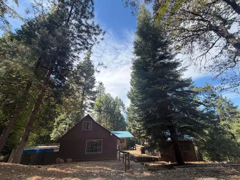 32775 N Ridge Rd, Dutch Flat, CA 95714
