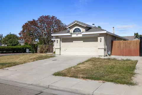Exterior - 1881 Thomas Dehaven Ln, Tracy, CA 95376 photo 2 of 7