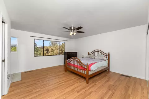 Bedroom - 4705 Sand Ridge Rd, Placerville, CA 95667 photo 1 of 5