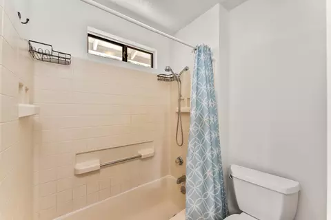 Bath - 4705 Sand Ridge Rd, Placerville, CA 95667 photo 4 of 4