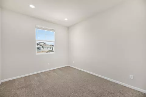 Bedroom - 228 E Terra Mia Ave, Mountain House, CA 95391 photo 4 of 7