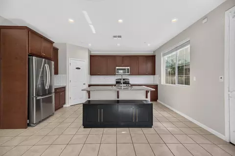 Kitchen - 228 E Terra Mia Ave, Mountain House, CA 95391 photo 1 of 3