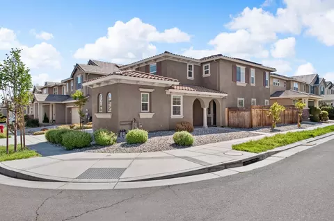 Exterior - 228 E Terra Mia Ave, Mountain House, CA 95391 photo 1 of 8