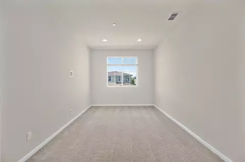 Bedroom - 228 E Terra Mia Ave, Mountain House, CA 95391 photo 1 of 7