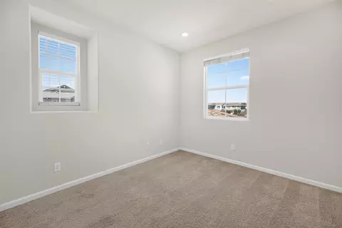 Bedroom - 228 E Terra Mia Ave, Mountain House, CA 95391 photo 6 of 7