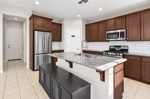 Kitchen - 228 E Terra Mia Ave, Mountain House, CA 95391 photo 2 of 3