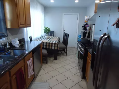 Kitchen - 1869 2nd St, Atwater, CA 95301 photo 1 of 3