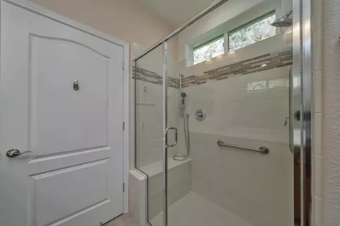 Bath - 3543 Eskaton Dr, Placerville, CA 95667 photo 2 of 3