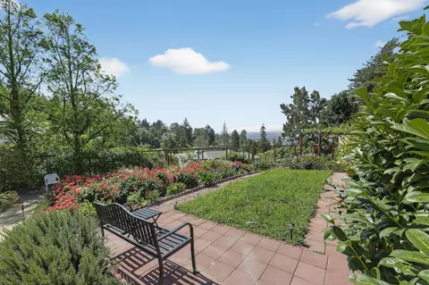 Exterior - 1188 Grizzly Peak Blvd, Berkeley, CA 94708 photo 4 of 4