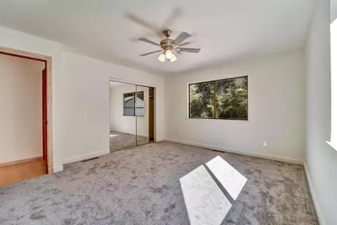 Bedroom - 4968 N Mining Brook Ct, Placerville, CA 95667 photo 7 of 9