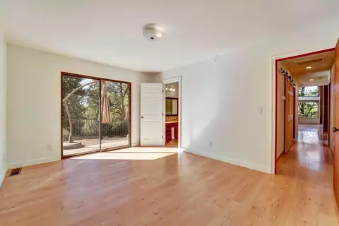 Bedroom - 4968 N Mining Brook Ct, Placerville, CA 95667 photo 4 of 9
