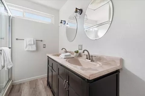 Bath - 3048 Pasada Rd, Cameron Park, CA 95682 photo 2 of 4