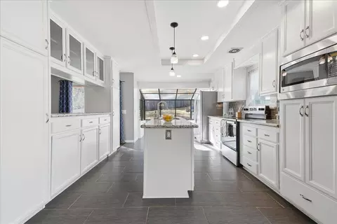 Kitchen - 3048 Pasada Rd, Cameron Park, CA 95682 photo 1 of 4