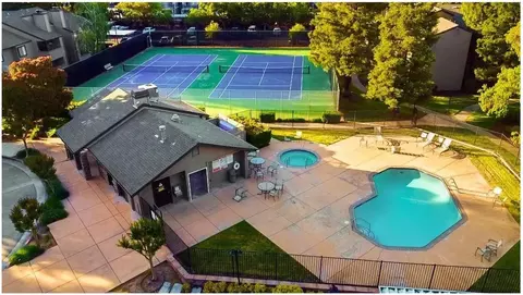 3715 Tallyho Dr #102, Sacramento, CA 95826