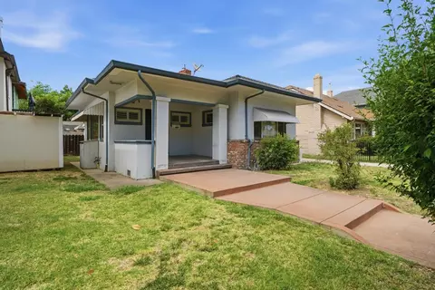 1061 W Willow St, Stockton, CA 95203