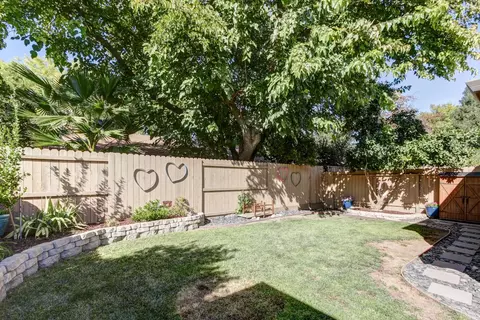 Exterior - 253 Baja Ave, Davis, CA 95616 photo 12 of 20