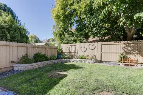 Exterior - 253 Baja Ave, Davis, CA 95616 photo 17 of 20