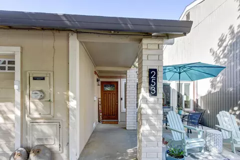 Exterior - 253 Baja Ave, Davis, CA 95616 photo 3 of 20
