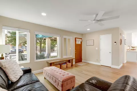 Entry Way - 253 Baja Ave, Davis, CA 95616 photo 1 of 2