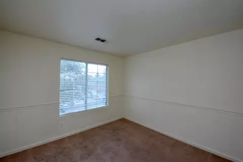 Bedroom - 464 Red Robin Dr, Patterson, CA 95363 photo 3 of 8