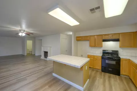 Other - 464 Red Robin Dr, Patterson, CA 95363 photo 1 of 6