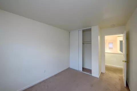 Bedroom - 464 Red Robin Dr, Patterson, CA 95363 photo 8 of 8