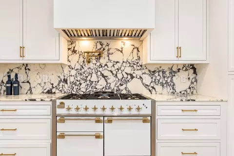 Kitchen - 609 Bing Way, Modesto, CA 95356 photo 2 of 6