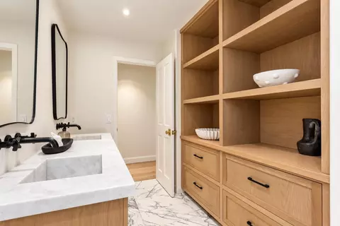 Bath - 609 Bing Way, Modesto, CA 95356 photo 4 of 6