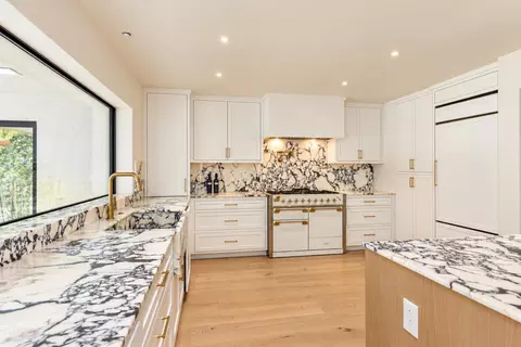 Kitchen - 609 Bing Way, Modesto, CA 95356 photo 4 of 6