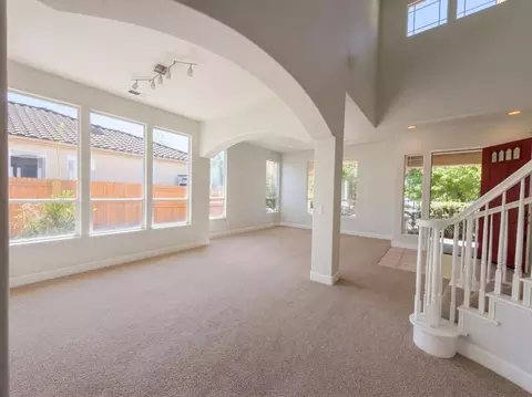 Living - 1418 Yukon St, Davis, CA 95616 photo 7 of 11