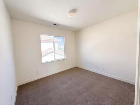 Bedroom - 1418 Yukon St, Davis, CA 95616 photo 9 of 9